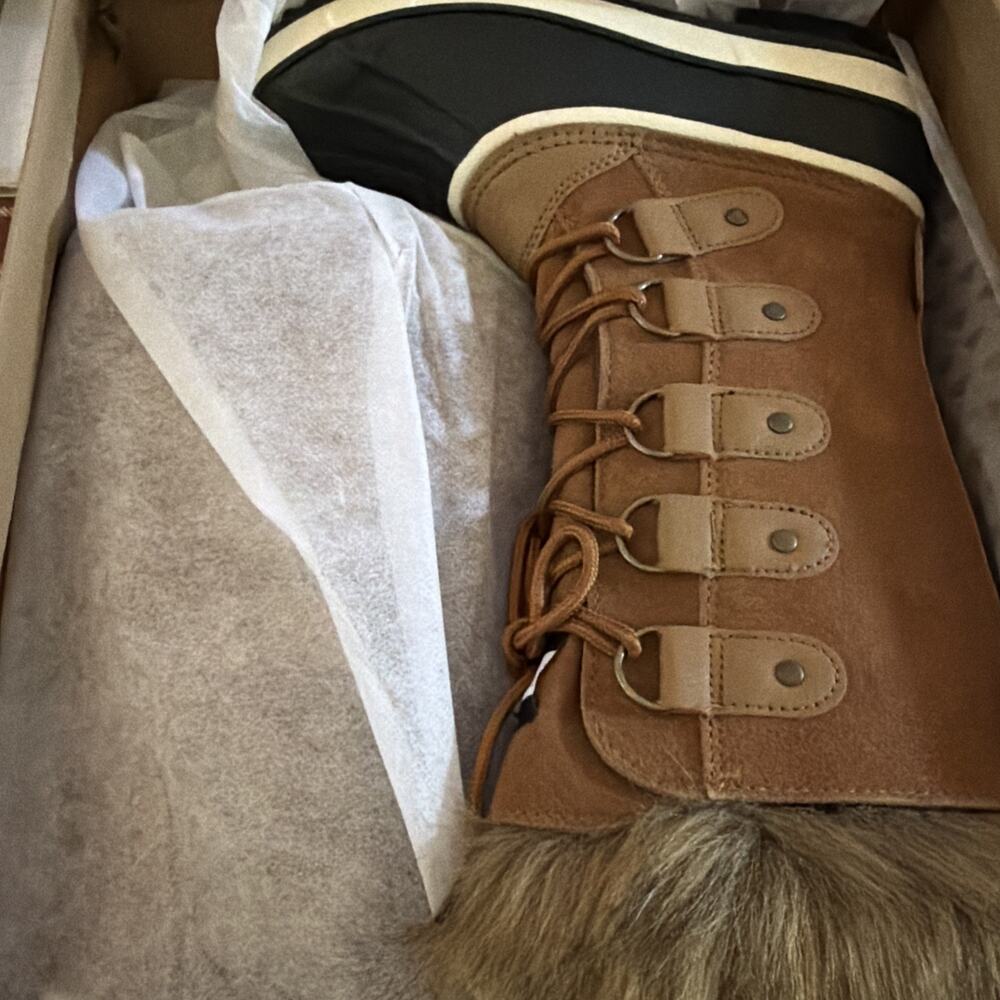 Project Cloud Lightweight Waterproof Ventura Memo… - image 2